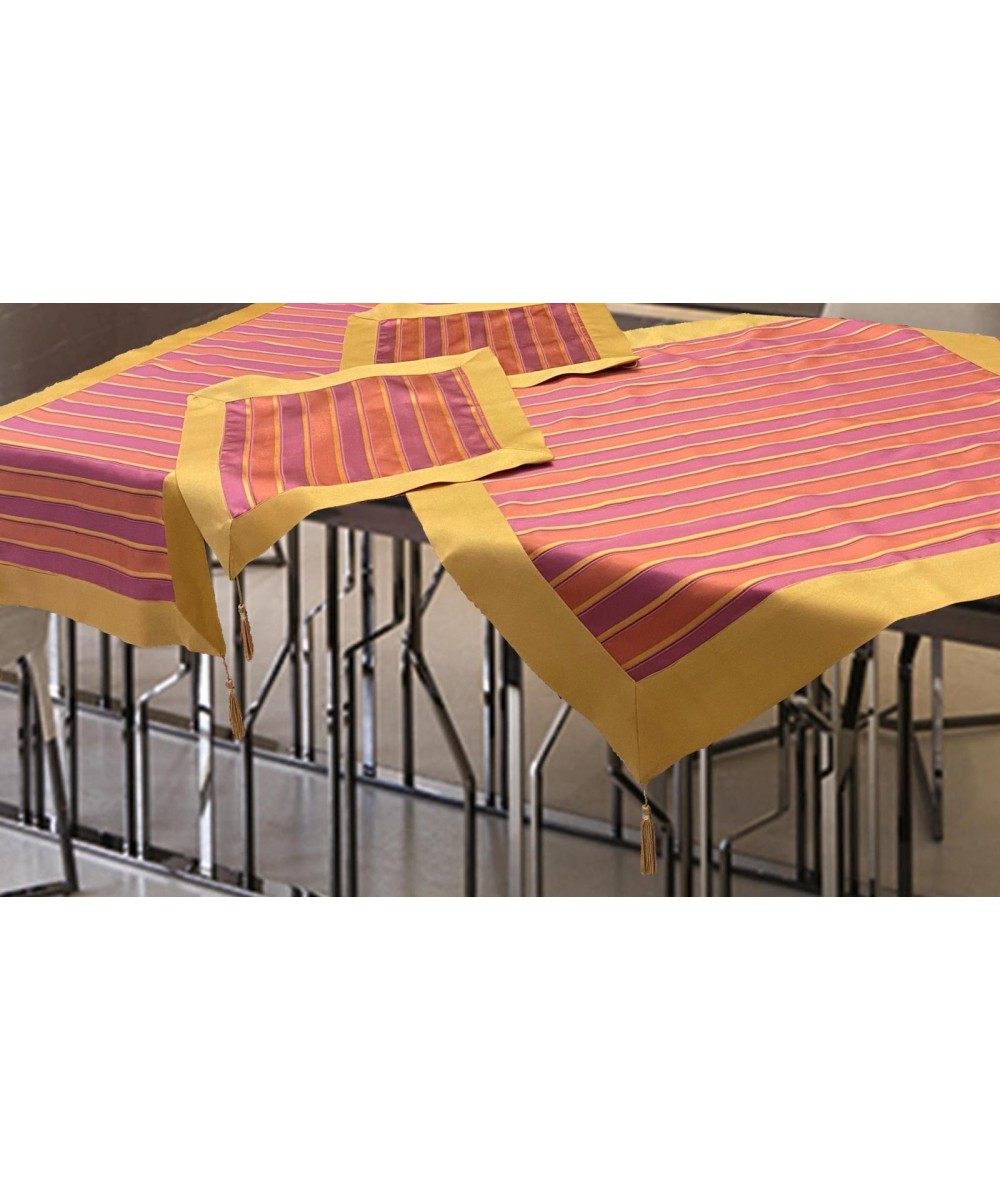 SET OF 7 PCS SATIN JACQUARD WITH MAGENTA LINEAHOME FACE