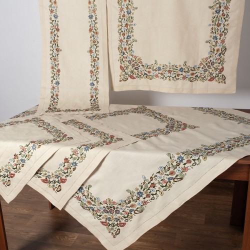 Set of 5 pieces (80cm x 80cm, 45cm x 110cm, 130cm x 130cm, 2x60cm x 60cm) 517