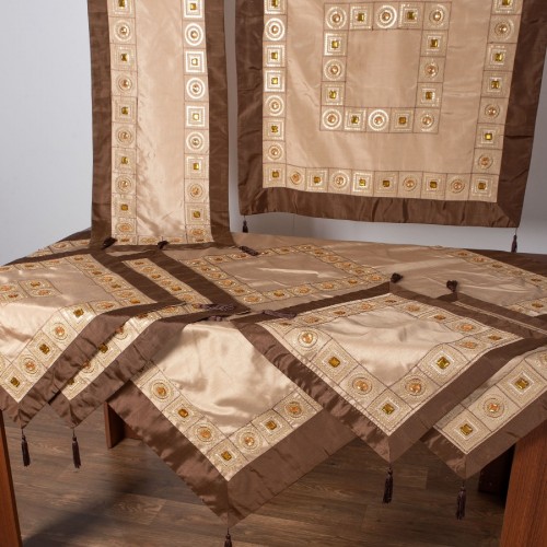 Set of 7 pieces (85cm x 85cm, 40cm x 110cm, 130cm x 130cm, 2x45cm x 45cm, 2x55cm x 55cm) 612 XN-03 Beige