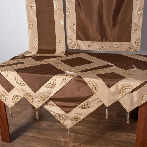 Set of 7 pieces (90cm x 90cm, 40cm x 110cm, 130cm x 130cm, 2x40cm x 40cm, 2x55cm x 55cm) 612 ΧΜ-45 Brown