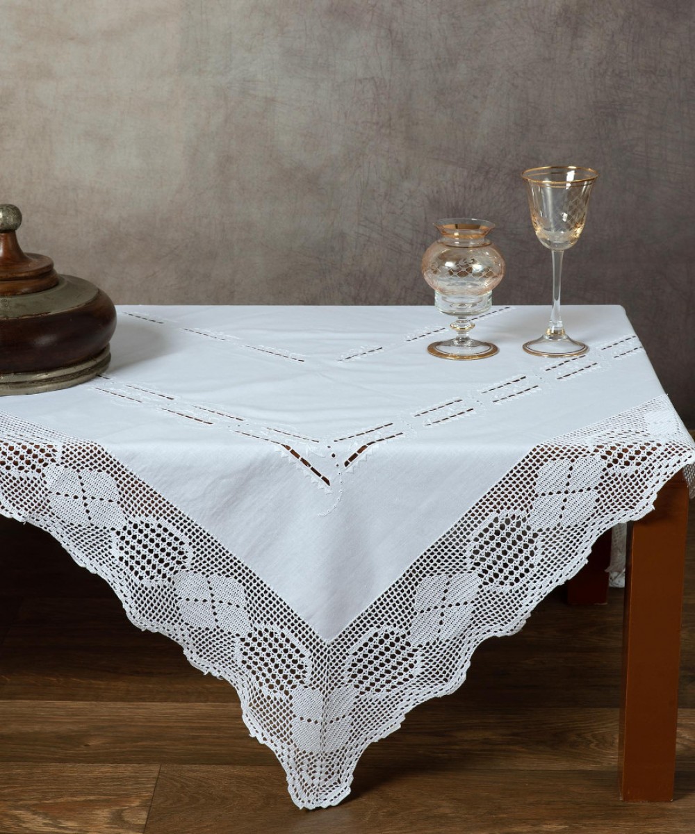 Handmade tablecloth 6220 (180cm x 180cm)