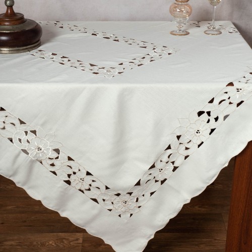 Machine-cut tablecloth (150cm x 250cm) 110 beige