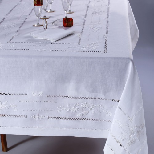 Handmade tablecloth 717 (170cm x 220cm) white