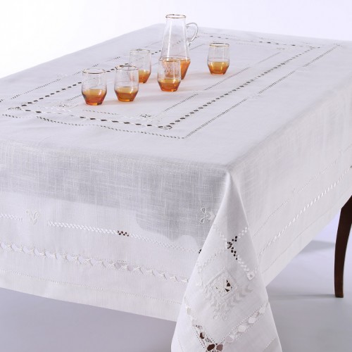 Handmade tablecloth 9108 (180cm x 180cm) white