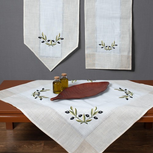 Tablecloth bg23a (135cm x 175cm) oval ivory with black olive 