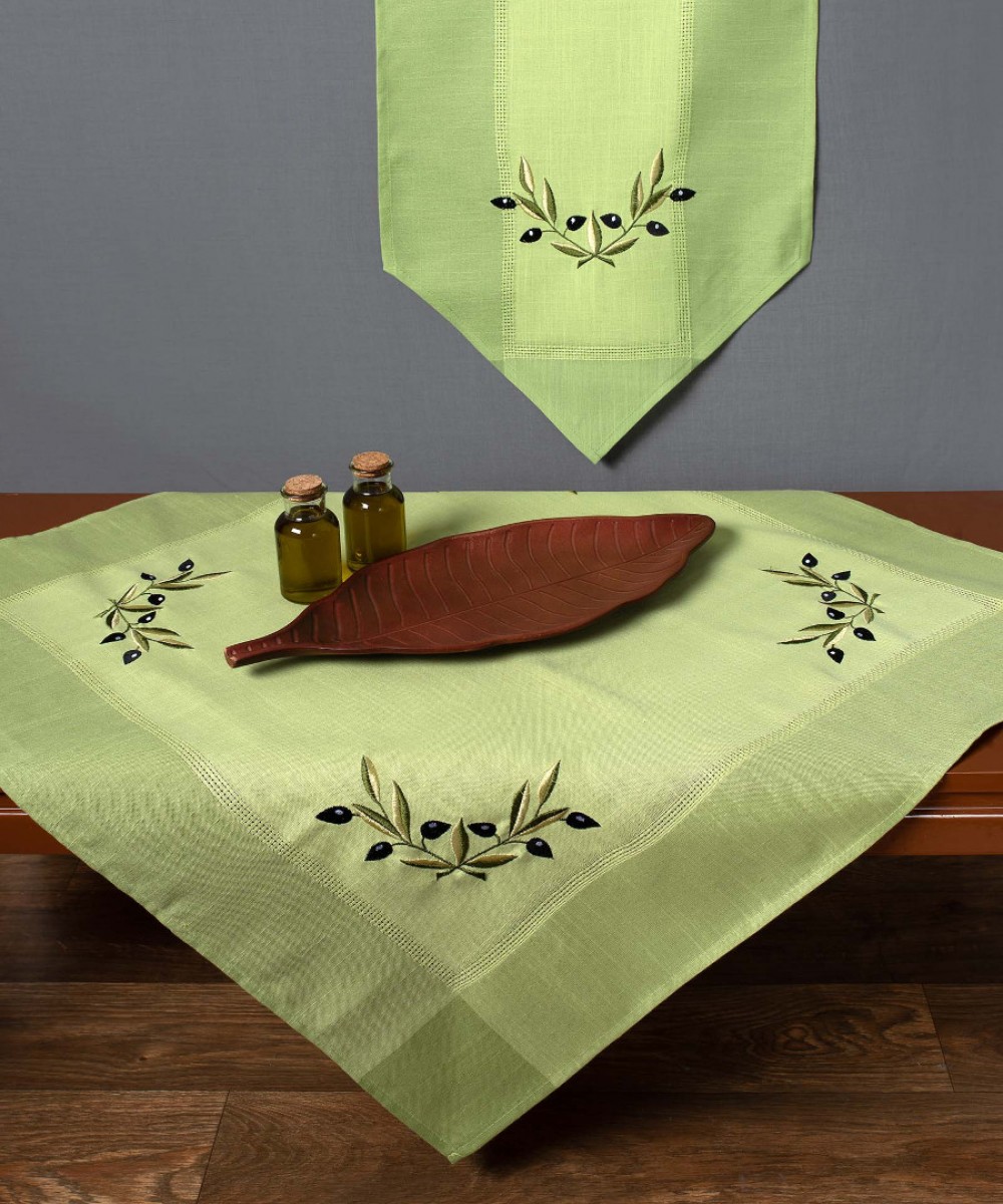 Tablecloth bg23a (160cm x 210cm) green with black olive