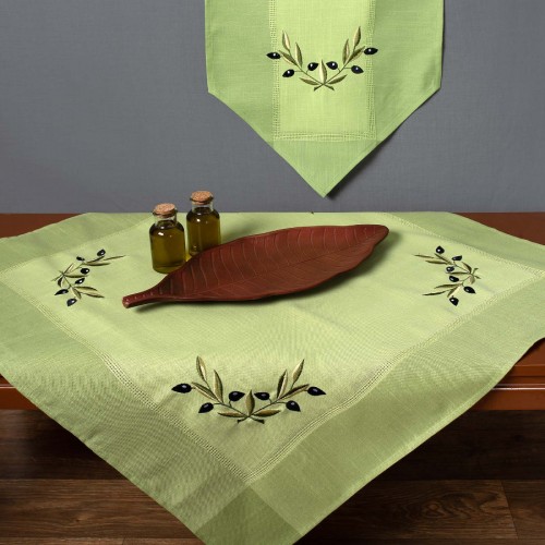 Tablecloth bg23a (160cm x 210cm) oval green with black olive