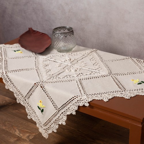 Knitted and applique frame (90cm x 90cm) 030 yellow flower