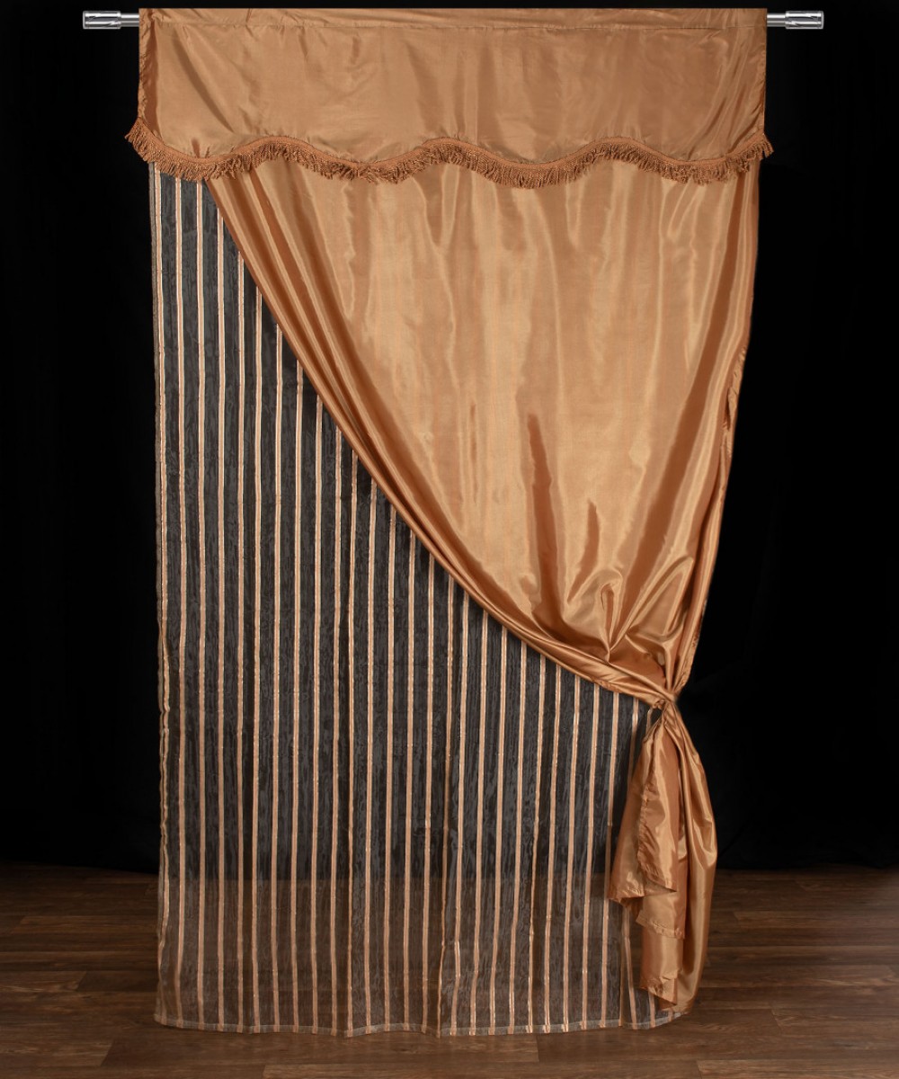 Maria curtain (150cm x 280cm) with gold tunnel