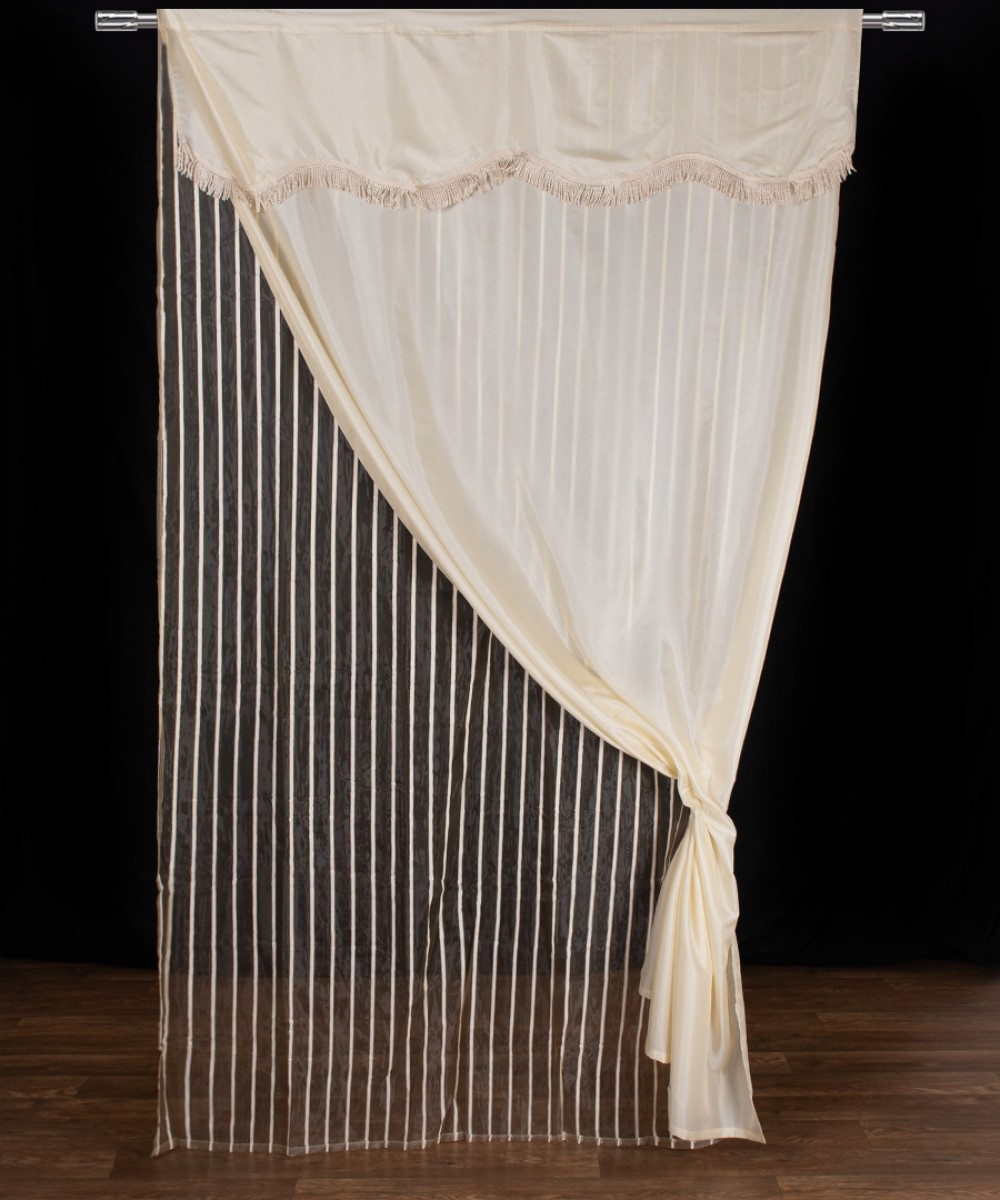 Maria curtain (150cm x 280cm) with ivory tunnel