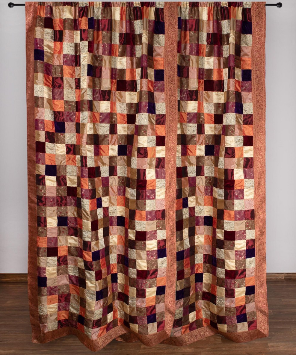 Curtain 6380 (150cm x 275cm) with burgundy tunnel