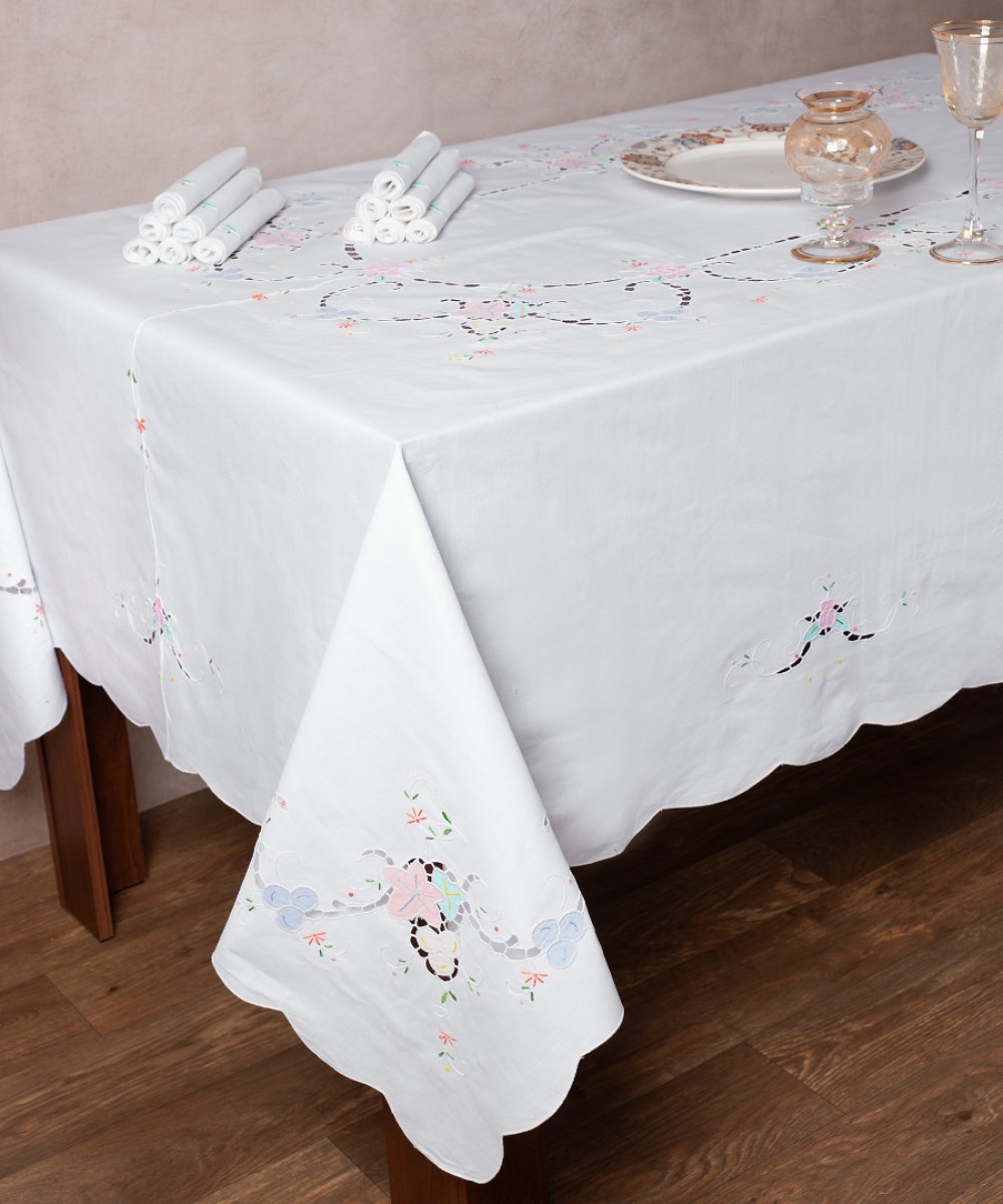 Handmade short tablecloth 2778 (170cm x 310cm) white